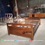 Dipan Tempat Tidur Anak Kayu Jati