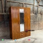 Lemari Pakaian Kayu Jati Premium 3 Pintu dengan Cermin