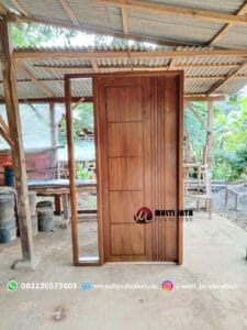 Pintu Utama Kayu Jati Perhutani
