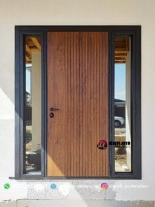 Pintu Utama Jati Perhutani