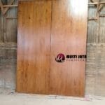 Pintu Jati Solid Garis Vertika