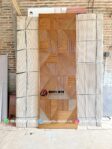 Pintu Jati Motif Panel Linear