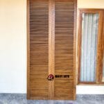 Pintu Jati Jalusi